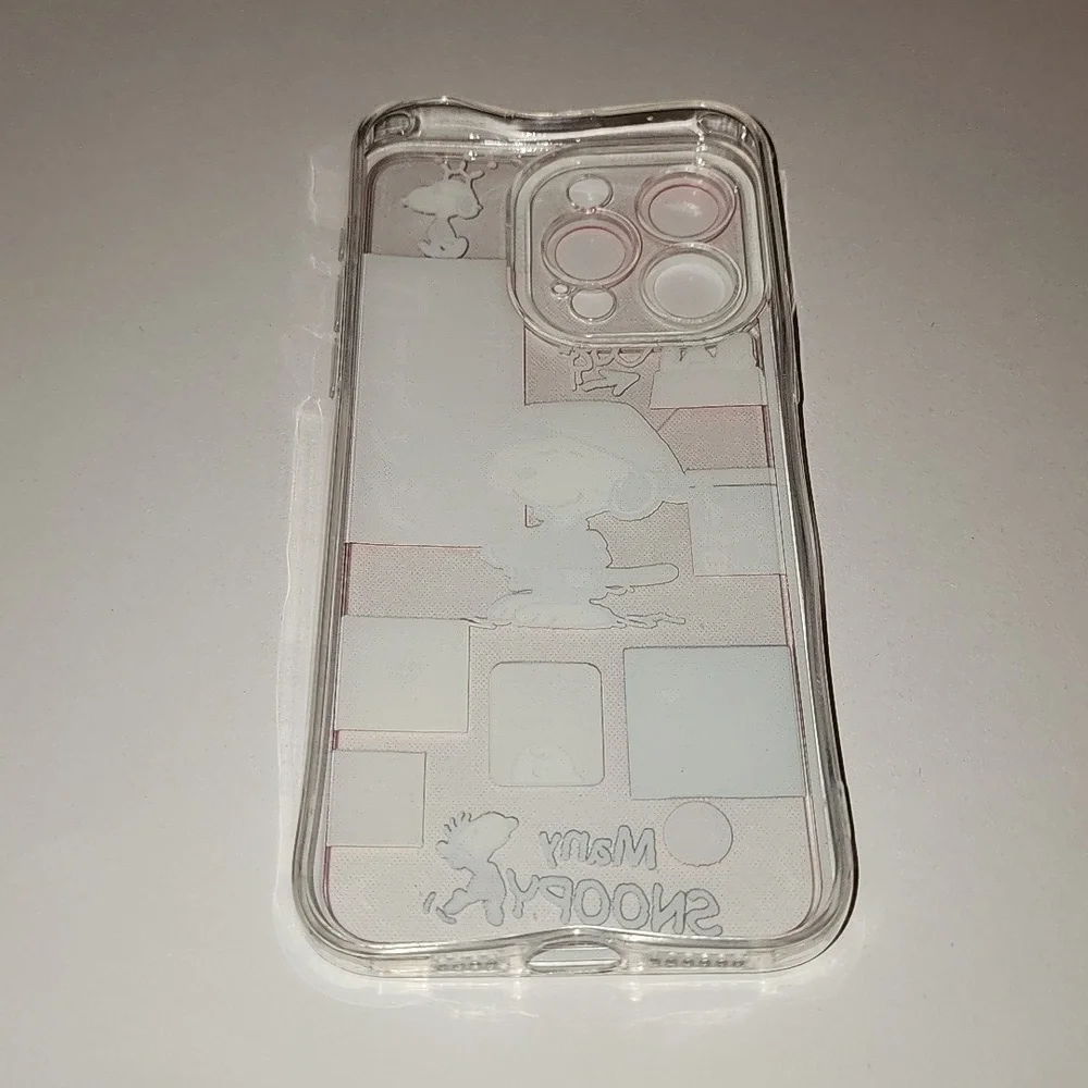 Brand new Apple IPhone 🍎 15 Pro Max Peanuts Snoopy soft Silicone Phone Case